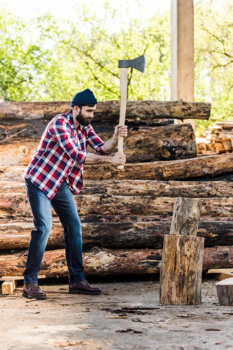 Lumberjack Shirts for Men Who Work Outdoors